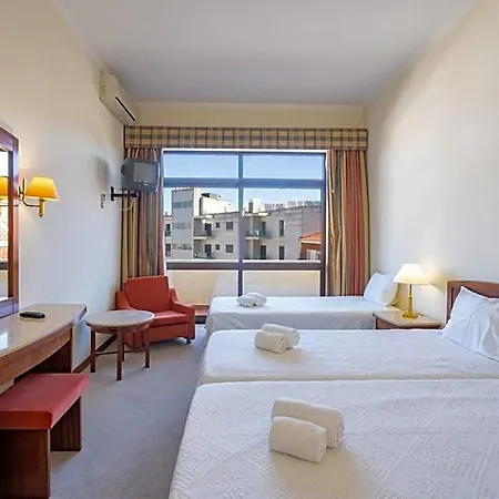 By Umbral Hotel 2*